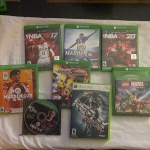 Lot of 8 XBOX ONE video games.